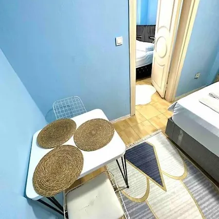 Appartement Istanbulun Merkezinde,sik,bueyuek 2+1 *