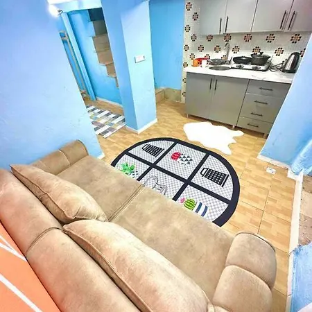 Appartement Istanbulun Merkezinde,sik,bueyuek 2+1 *